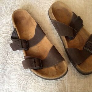 Betula nu buck leather sandal size 12